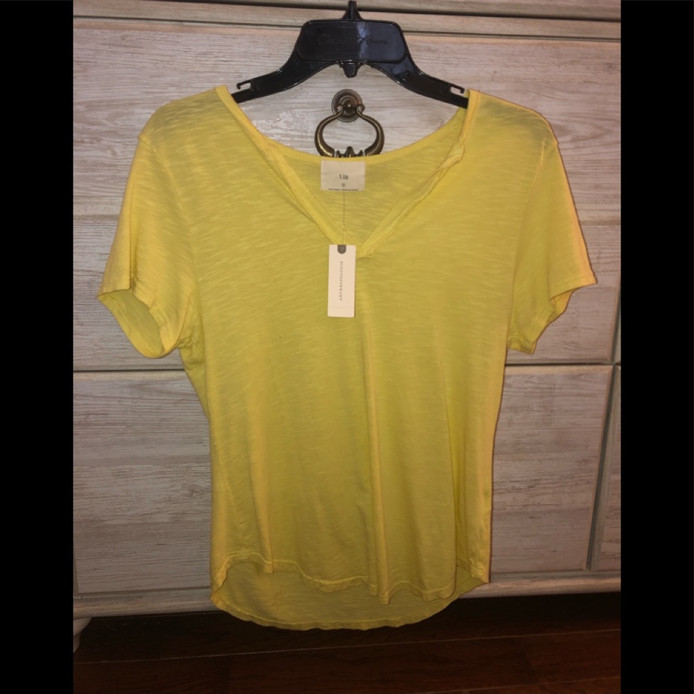 Anthropologie tee!!